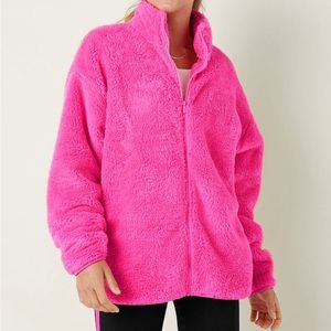 NWT PINK Victoria’s Secret coat. Size medium